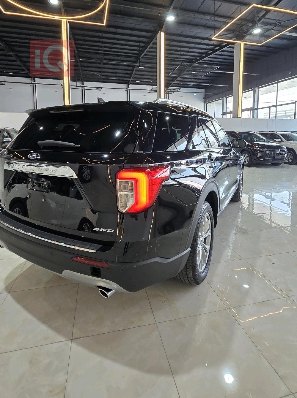 Ford Explorer